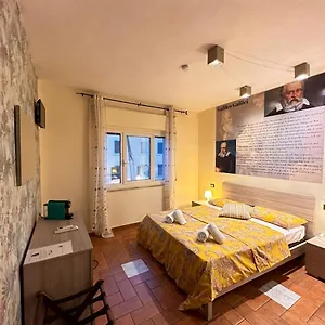  Guest house Five Keys