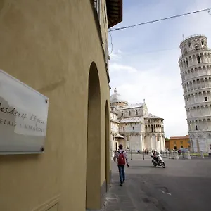 Residenza D'epoca Relais I Miracoli Пиза